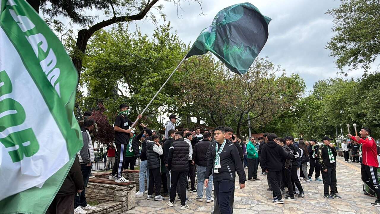 Sınırsızlık Meydanı’ndan Stadyuma Yürüdüler: Muğlaspor Taraftarı Tek Yürek Oldu 4